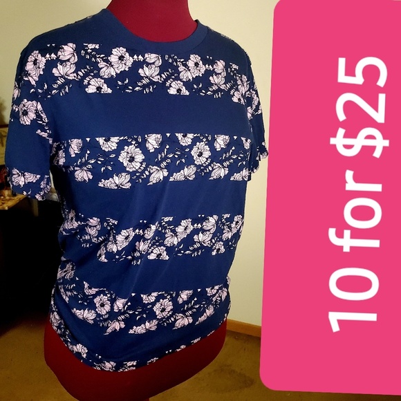 Tops - 🍒10 for $25🍒 ON SALE